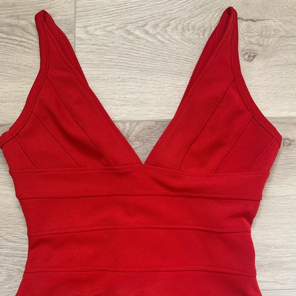 Holiday Red Bandage Dress NEW - Picture 3 of 5